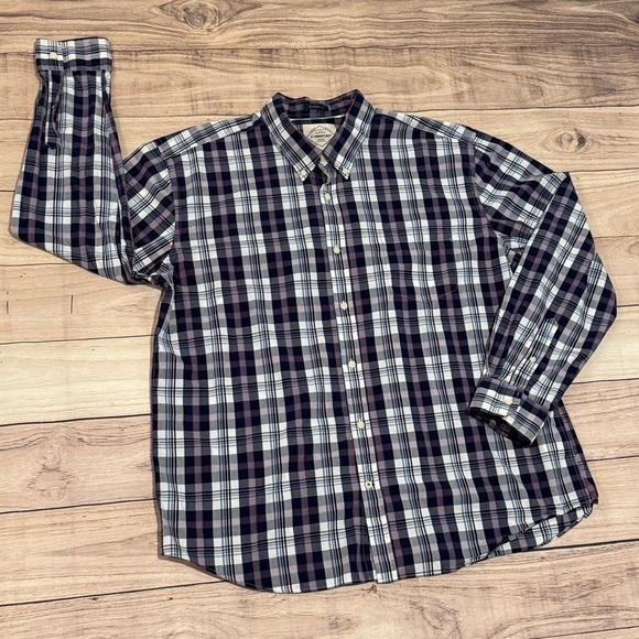 St. John's Bay Men's Plaid Button-Down Shirt Long Sleeve/size XXL - Picture 3 of 10